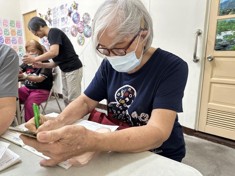 [數位i櫃台] 在社區就能解決數位問題的好幫手-封面照