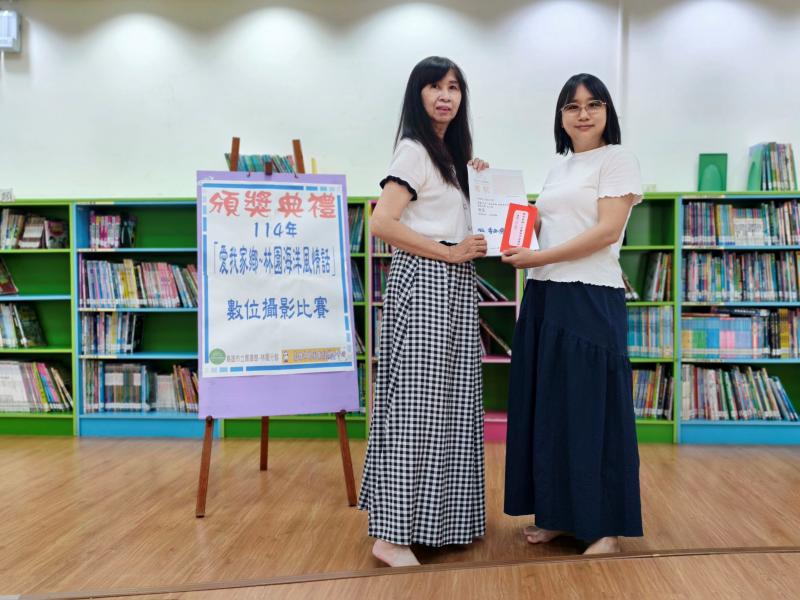 在林園DOC學習攝影，拍攝得獎的學員許羽晴。