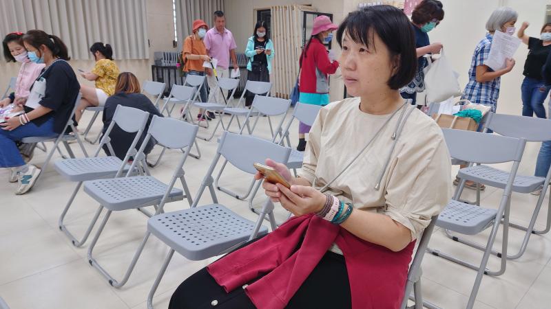 「設計能力的養成：從行政需求到創意實踐」-圖書館館員-官育華-封面照