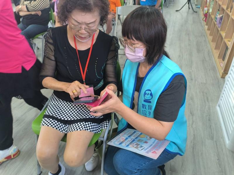 11/4行動服務諮詢照3