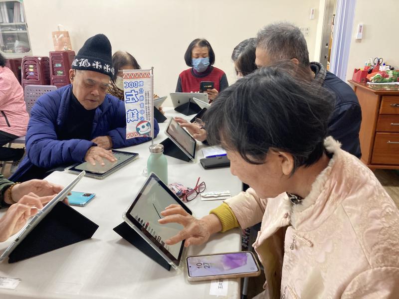 【左鎮DOC】平板畫畫我最行-封面照