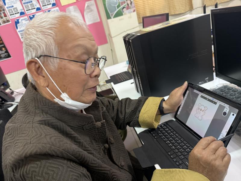 學AI，76歲也能跟上新時代~-封面照