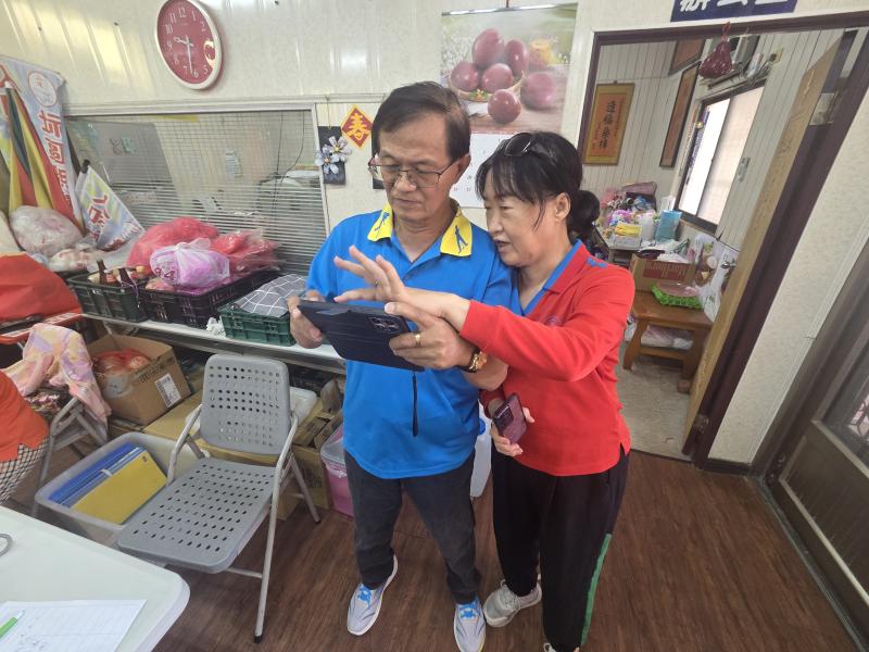 重回課堂當學生，轉身當社區的數位陪伴-封面照