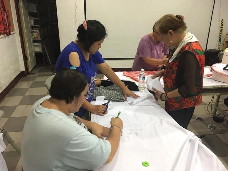 將泰雅傳統編織透過教學紀錄數位典藏