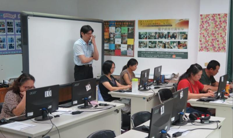 我的廣告自己來-非常好色(自由doc)-封面照