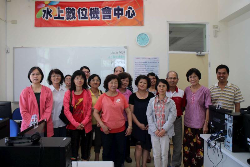 課程很棒，大家學得很開心