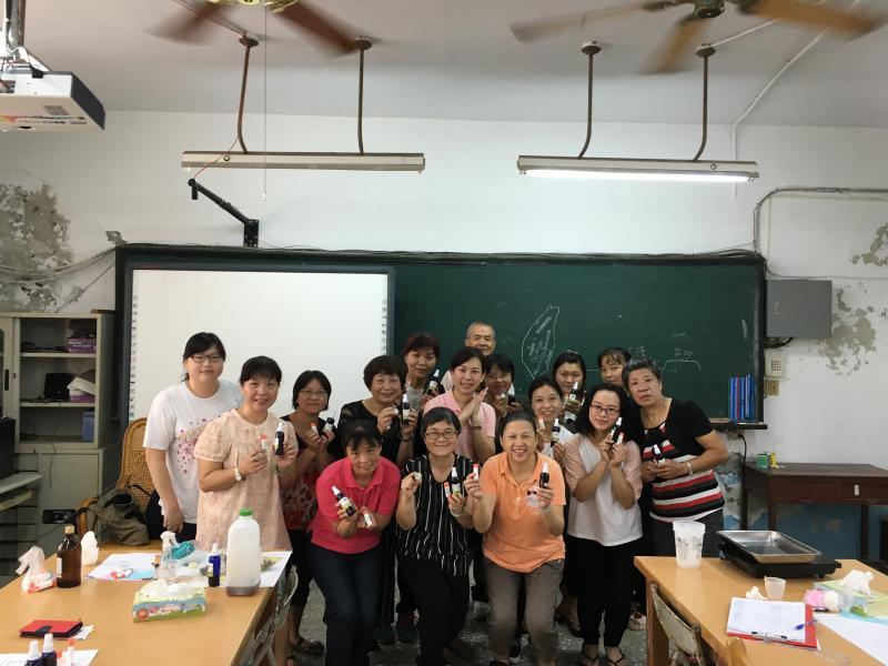 講師與學員們大合照