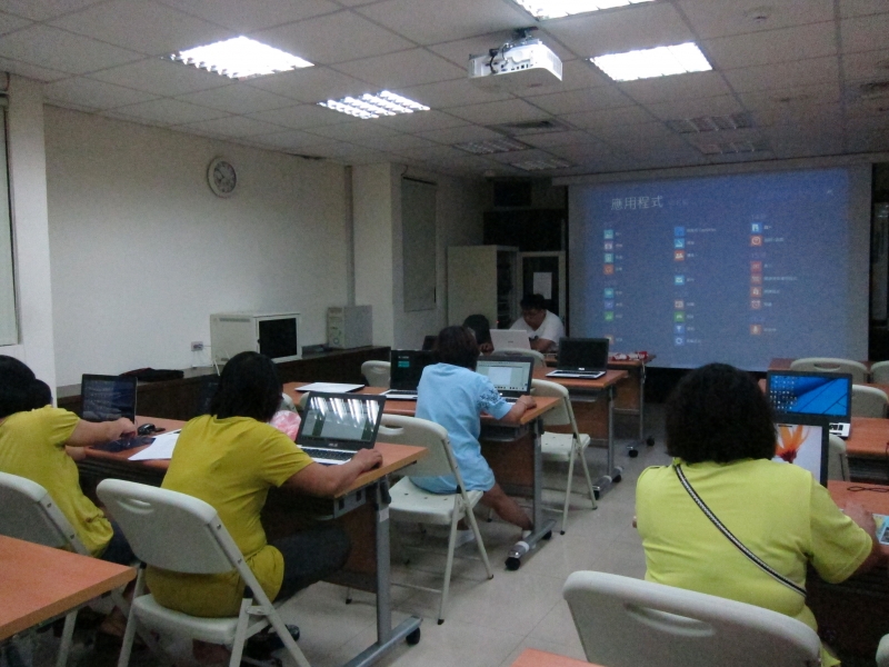 影像處裡製作磁鐵及胸章-封面照