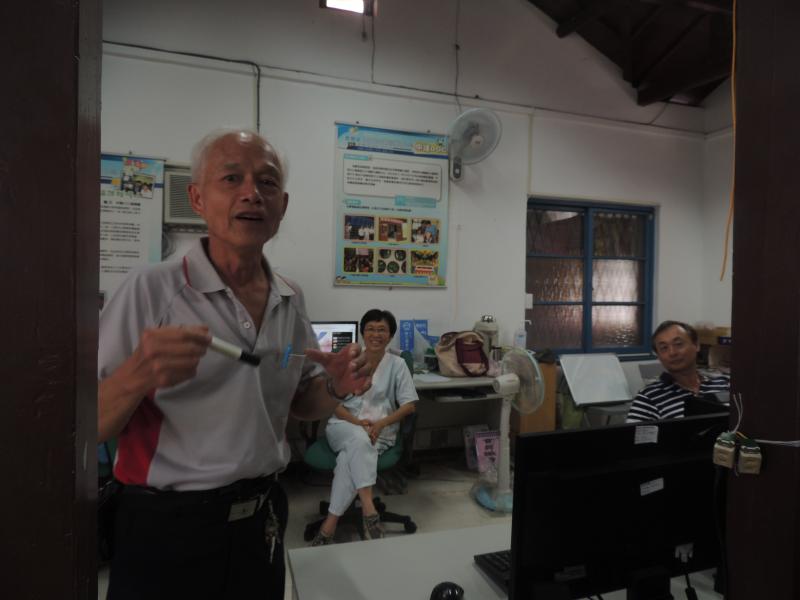 老師說明G0V 零時空汙觀測網的觀看