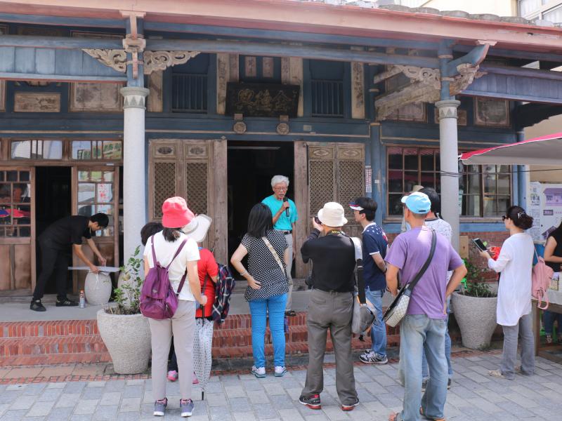 地方產業觀光導覽領隊導遊解說人員增能證照班-封面照