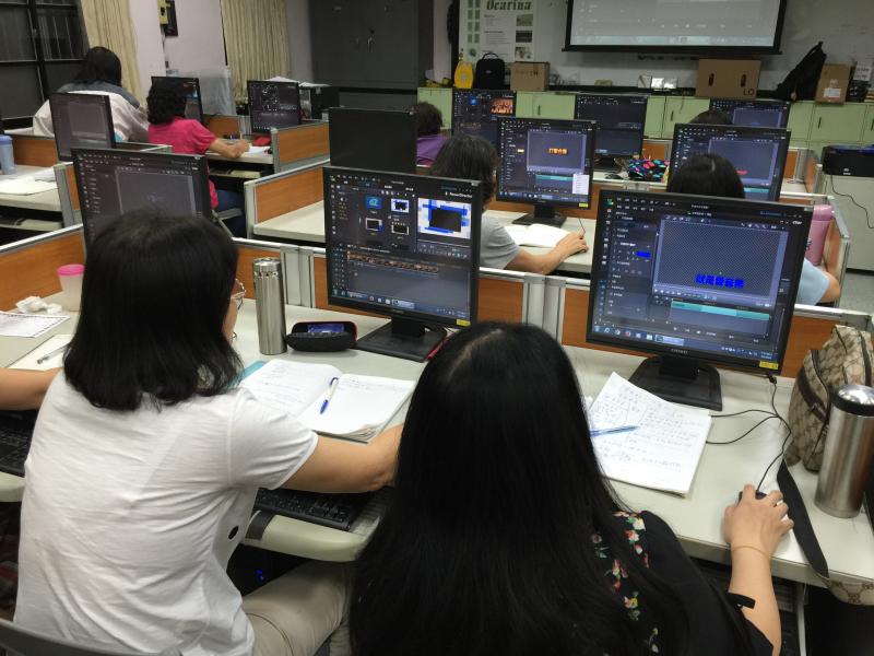 音樂剪輯軟體介紹及操作；讓學員瞭解音樂軟體，並實際讓學員操作。