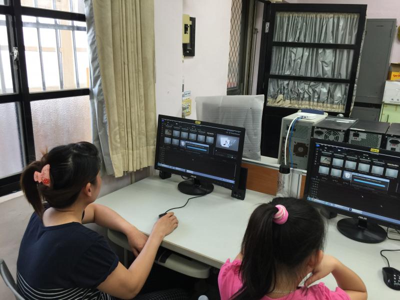 親子學員影像剪輯軟體及簡易操作。