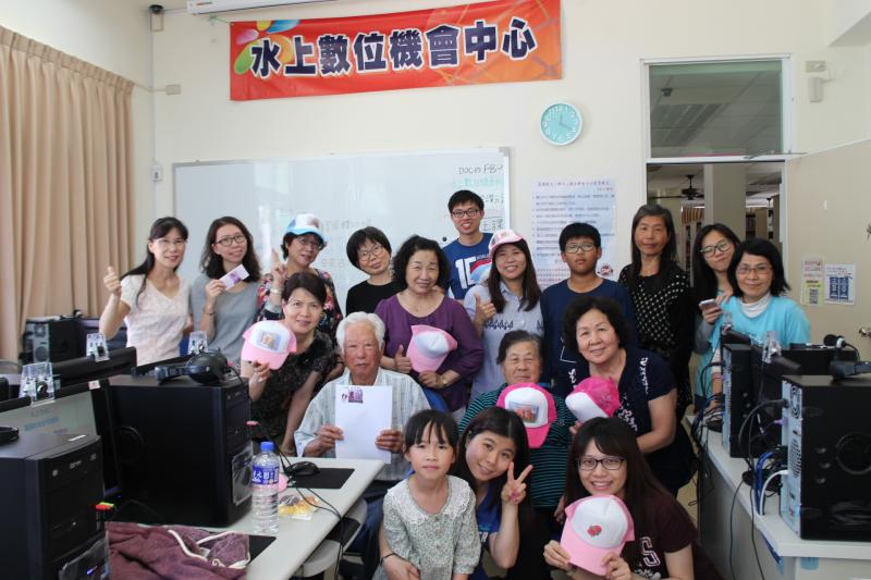 大家開心的合照囉