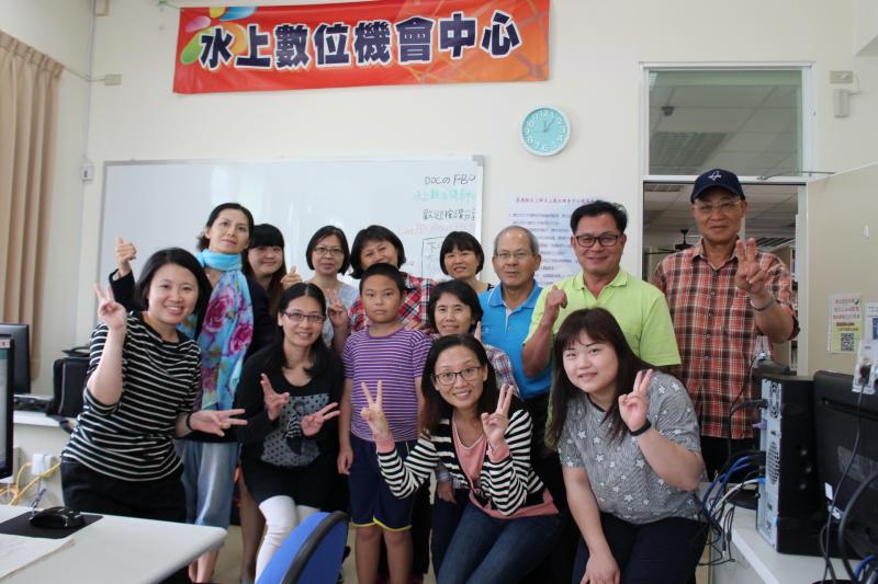 大家開心的合照