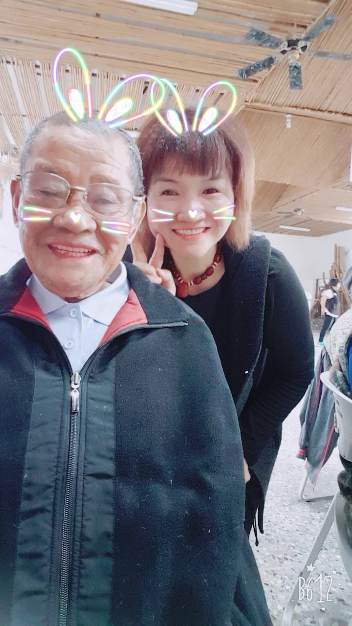 b612拍照軟體逗樂了  可愛阿公們