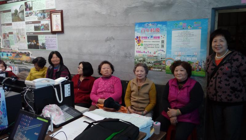 學員正在等待課程的開始