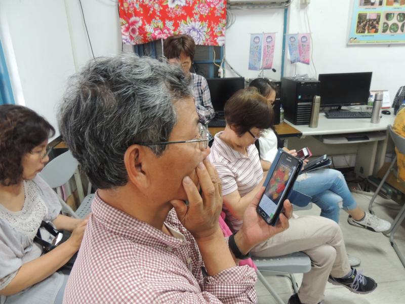 利用LINE camera 編輯商品製作成DM