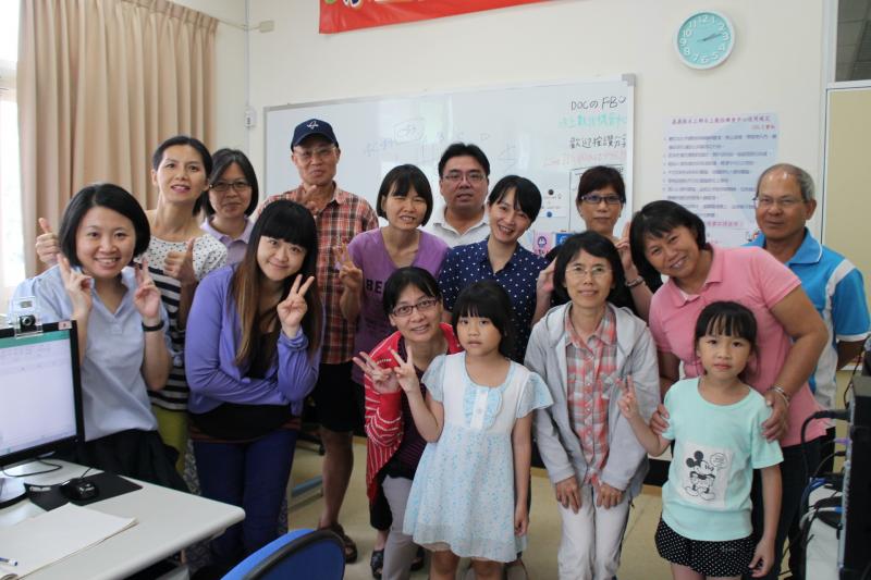 大家今天都很認真的上課唷