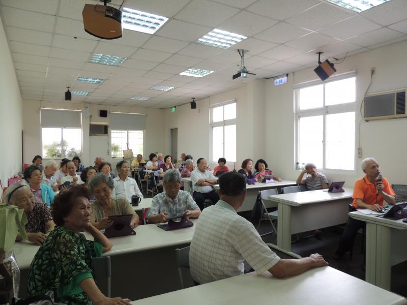 學員對於本次的教學非常有耐心學習