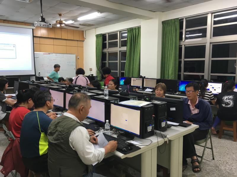 怎麼看怎麼不夠