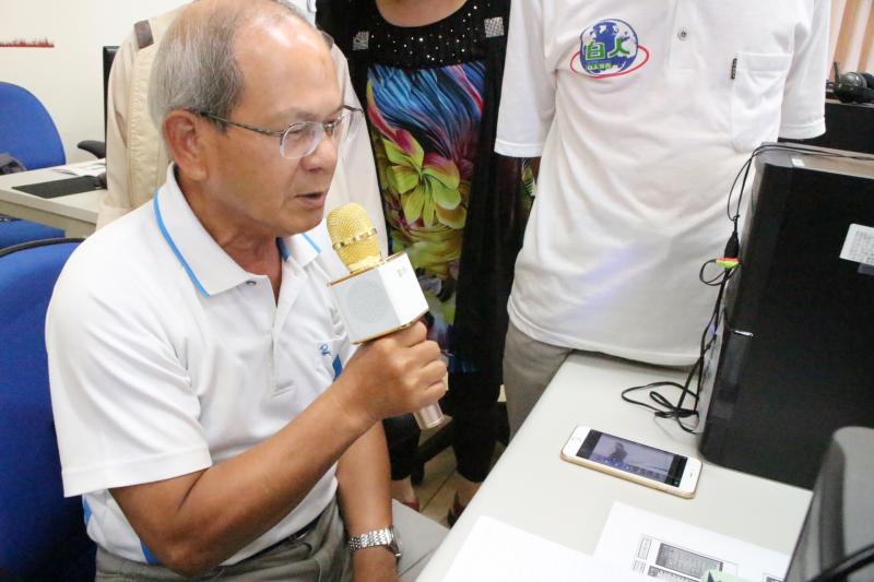 明昇大哥唱歌很有架式