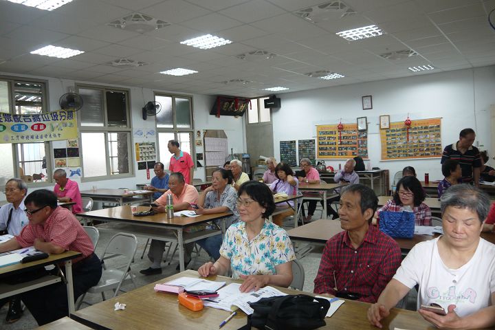 北埔社區是長壽村，長輩很多，參與課程熱烈。
