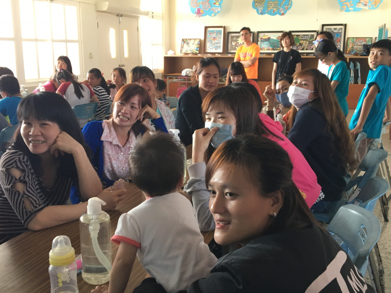 透過數位看世界-封面照