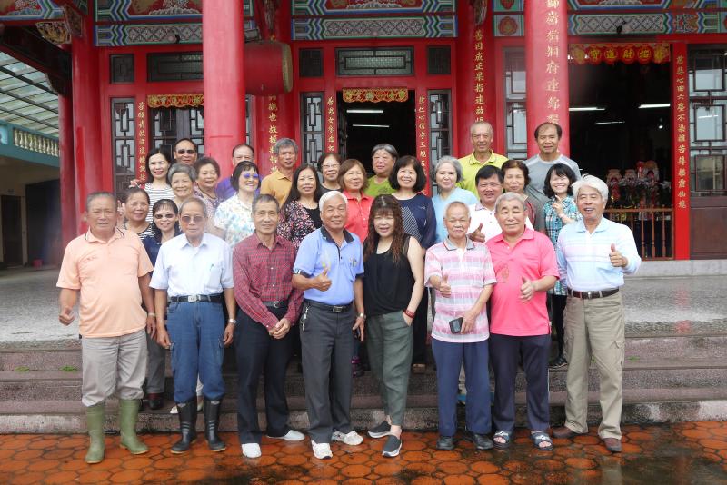北埔慈善堂是村民的信仰中心，學員們參與熱烈。