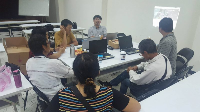 PT4 電子商務-我們的產業故事行銷 -封面照