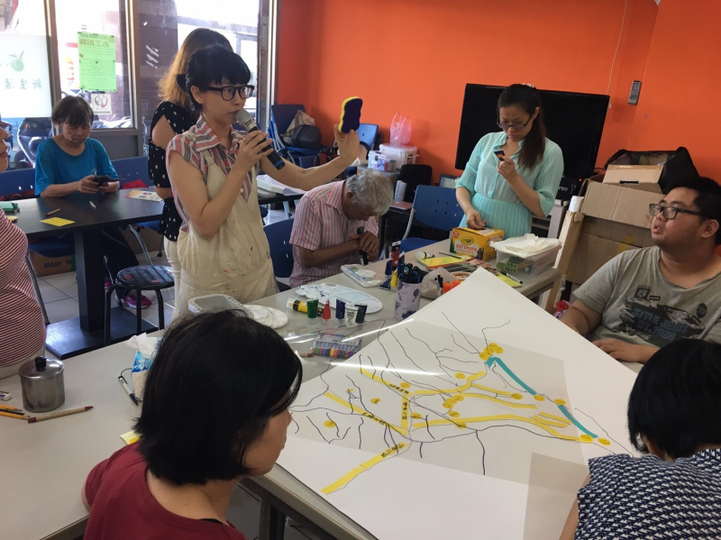 PT5 藝術家系列-創意插畫手繪本 -封面照