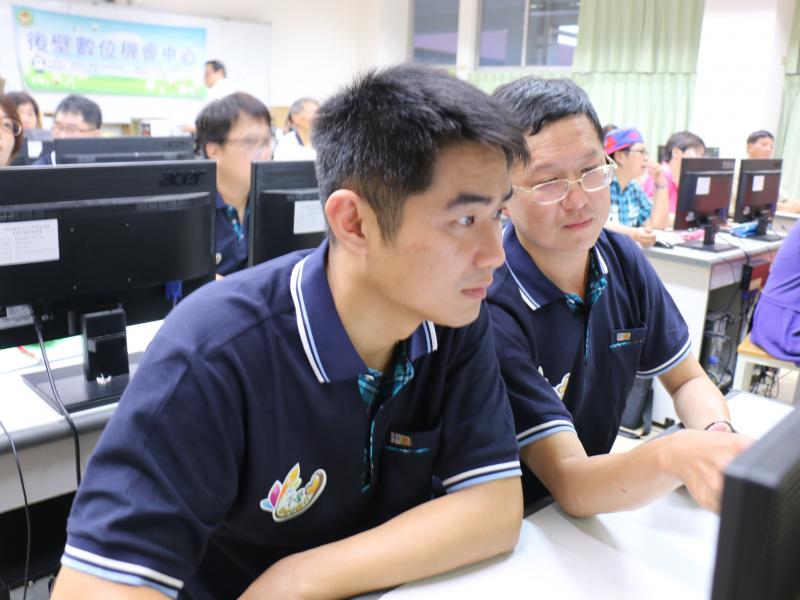 社區文創DM設計-封面照