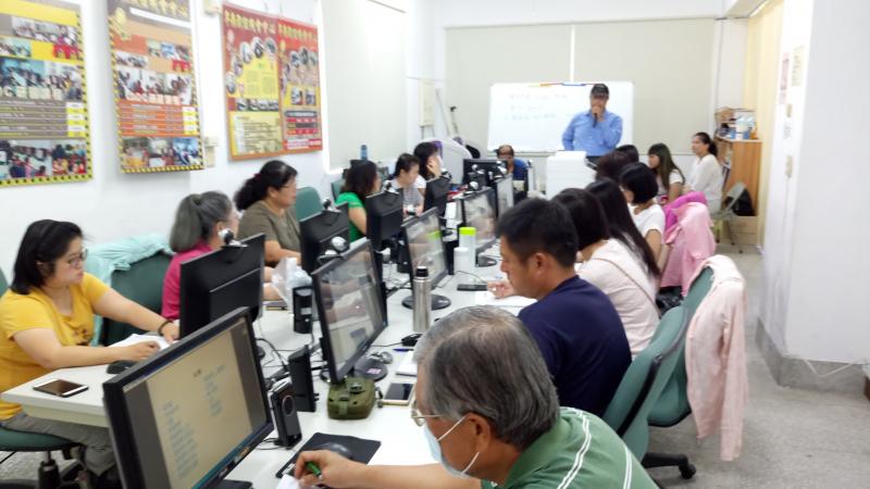 漫步在雲端-封面照