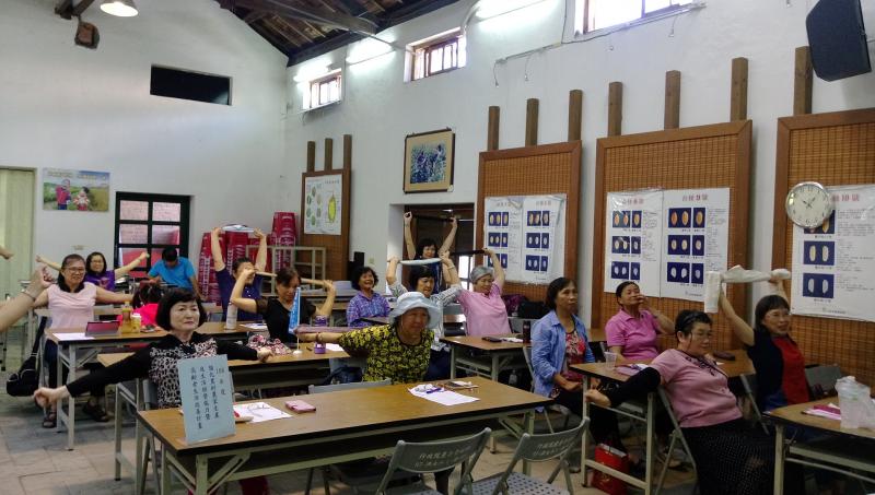 學員開心的學習數位應用