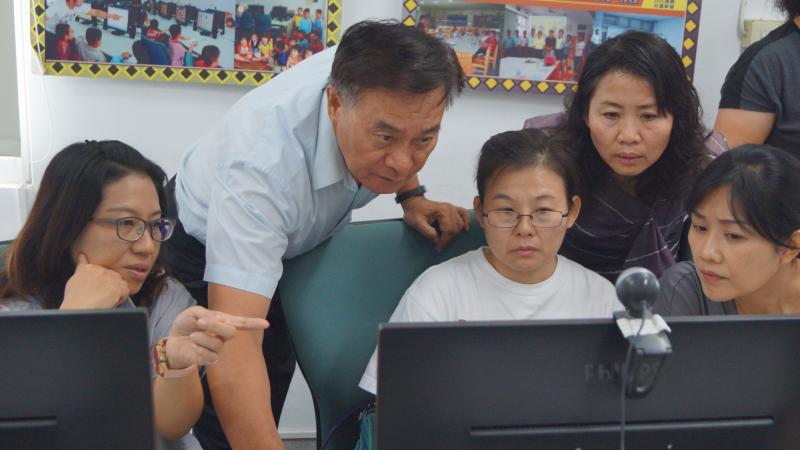 數位商業photoshop平面設計-封面照