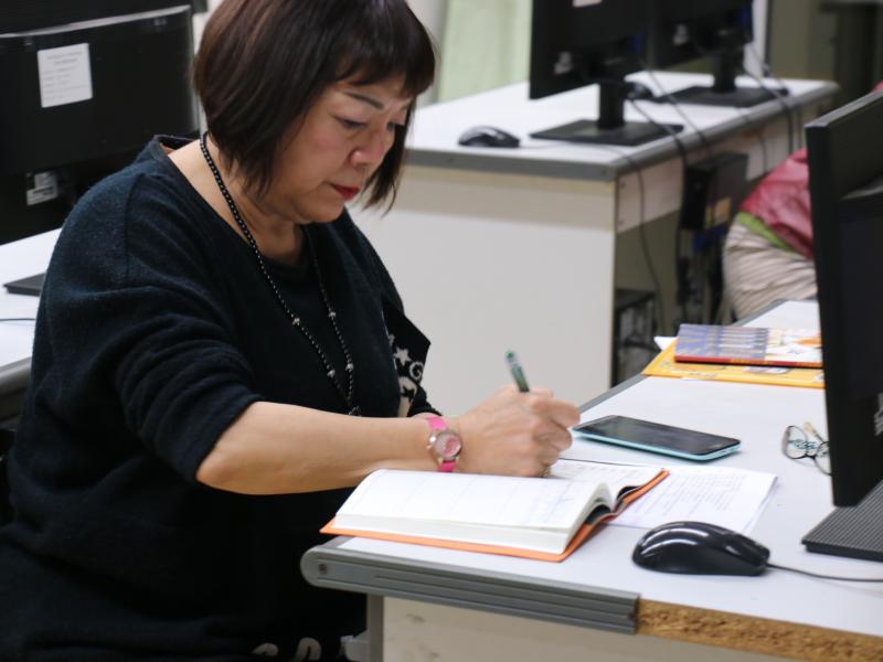 領隊導覽解說人員考照模疑班-封面照