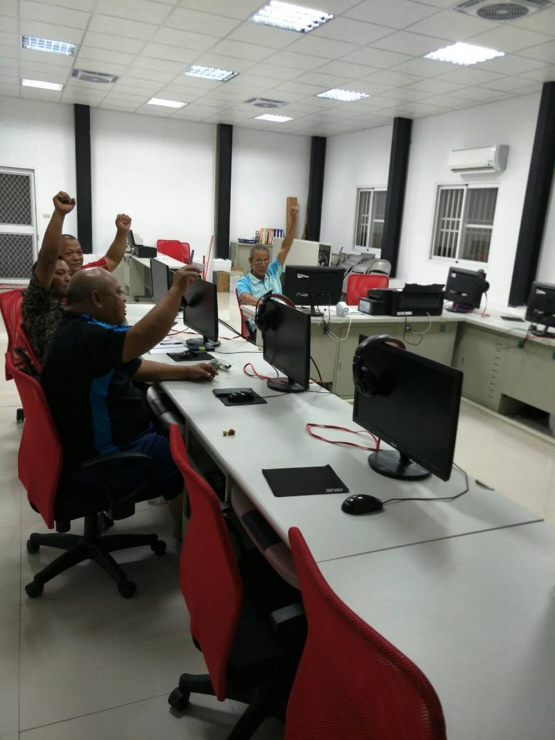 便利商店已經成為現代生活模式的一種，大家都舉手承認自己的小孩在今年放暑假時，每天必去的地方就是便利商店