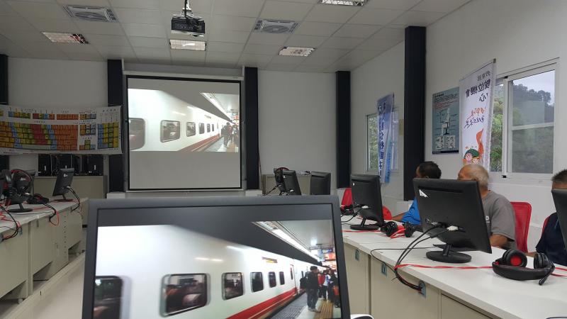 非死不可的網路好友-封面照