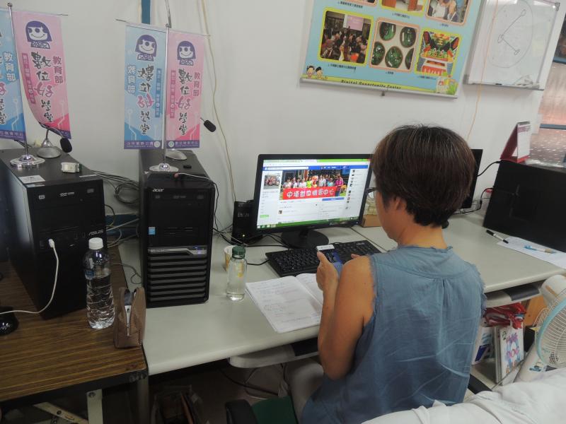 上 FB網路發操作及發佈