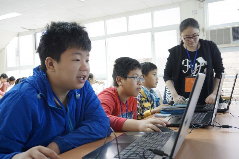 寒假兒童資訊營-封面照