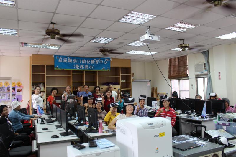 講師與學員大合照