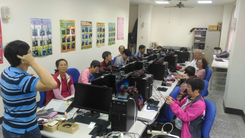 DOC志工數位及網路工具資源應用-封面照