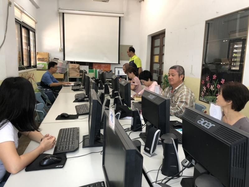 GOOGLE表單設計及應用，可用於購物訂單