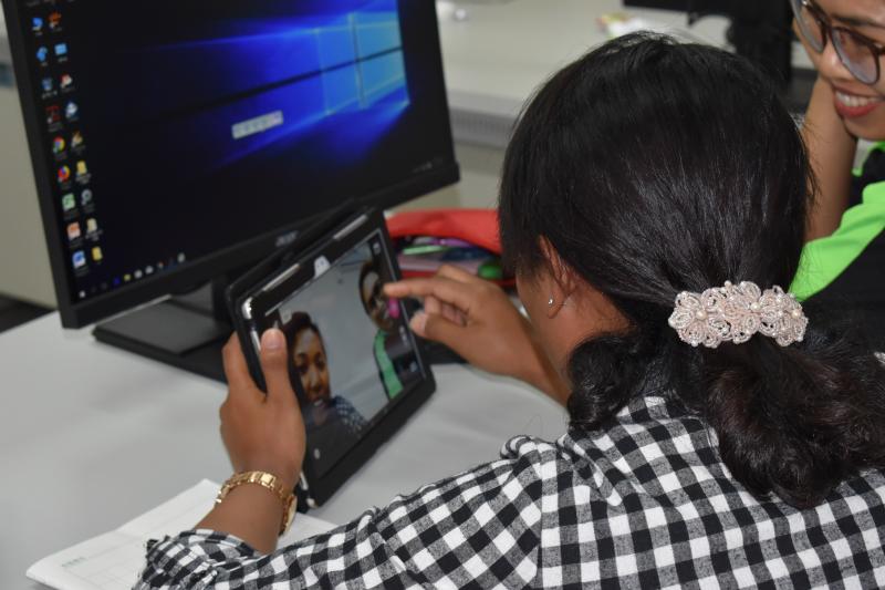 利用平板來拍出更有創意的照片，人人都能成為大明星