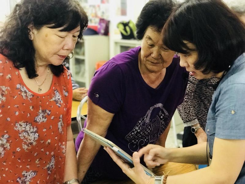 講師指導學員操作