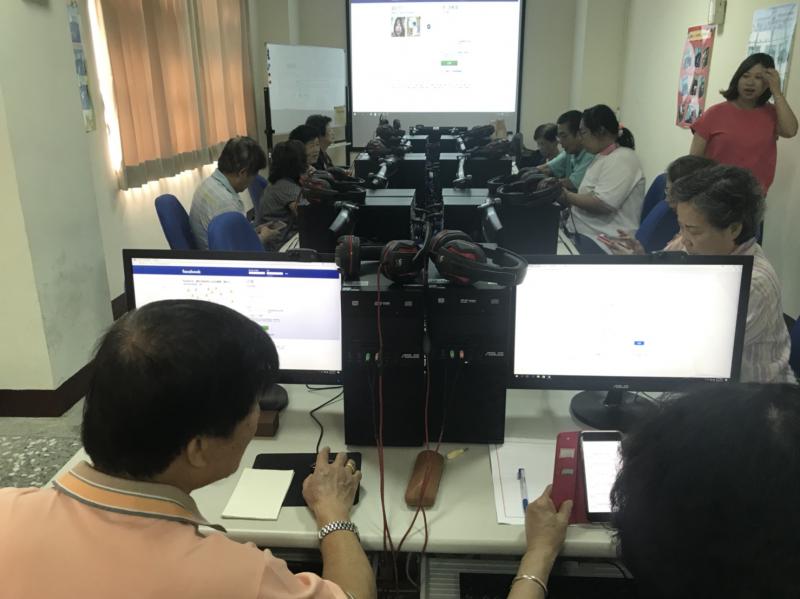 臉書網路上的親朋好友基礎-封面照