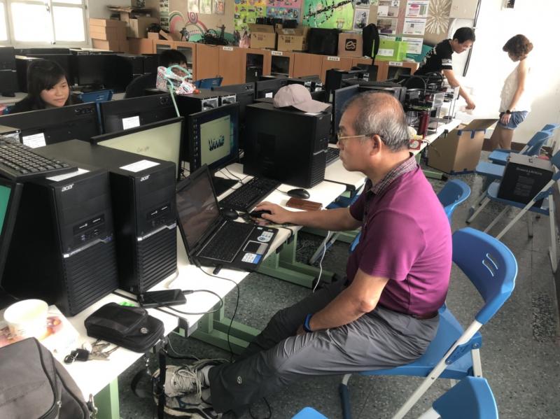 學員上課練習情形