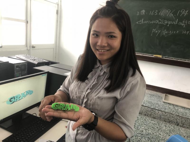 學員開心的分享作品