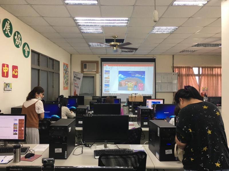 PT5 藝術家系列-創意插畫手繪本I-封面照