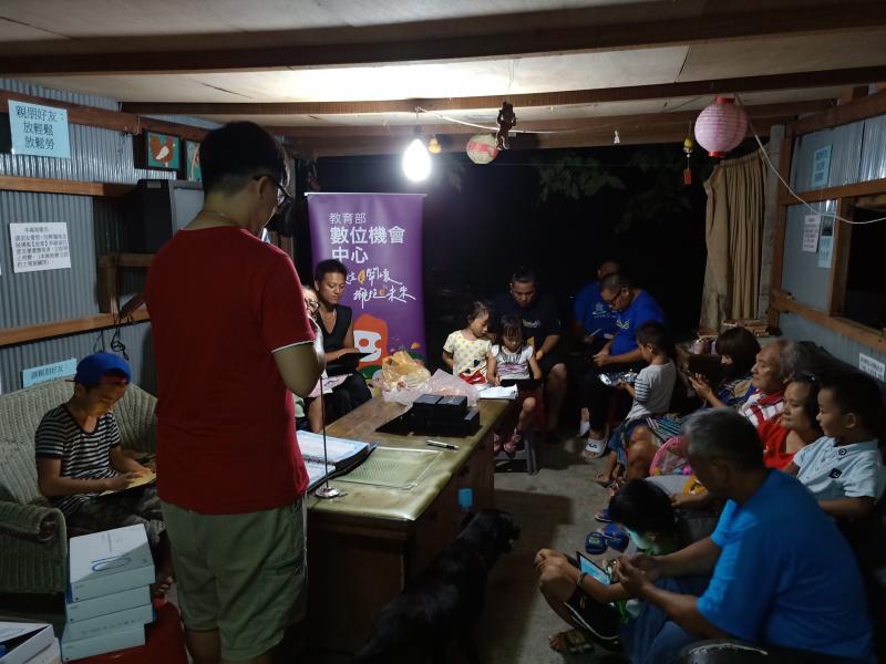 搭配基礎平板課程，做電視棒互動遊戲體驗