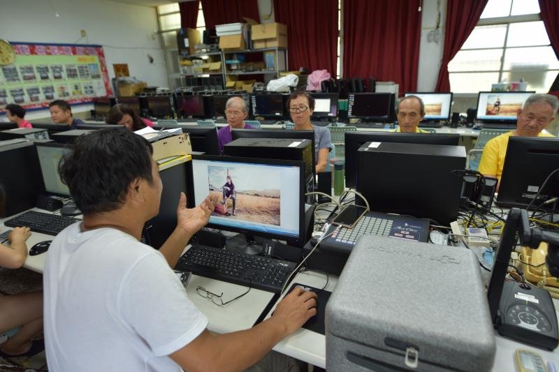 數位攝影師秘技大公開!-攝影拍攝技巧與實務進階班-封面照